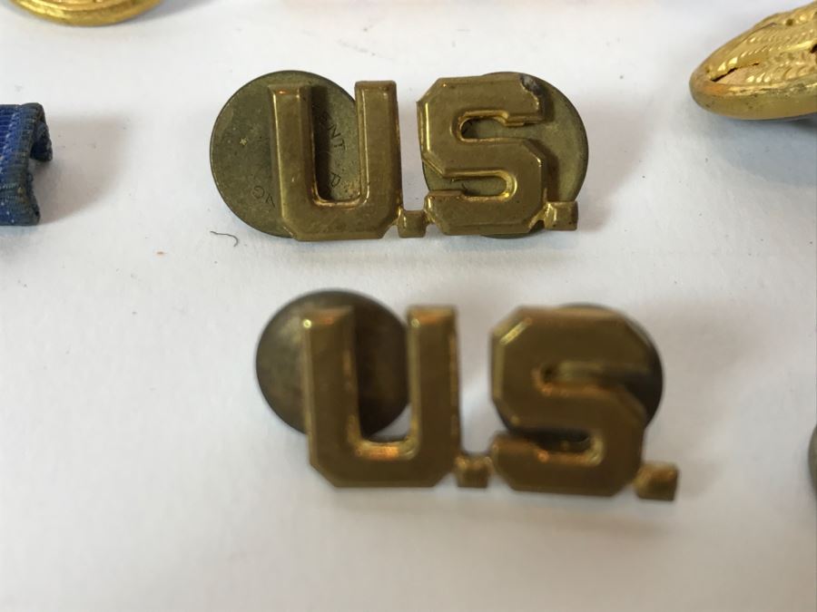 Nice Collection Of WWII Patches, Ribbons, Buttons [Photo 13]