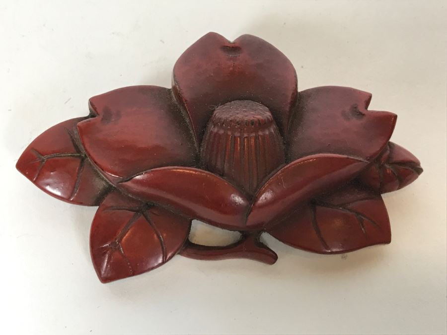 Vintage Red Lacquer Floral Brooch Pendant [Photo 5]