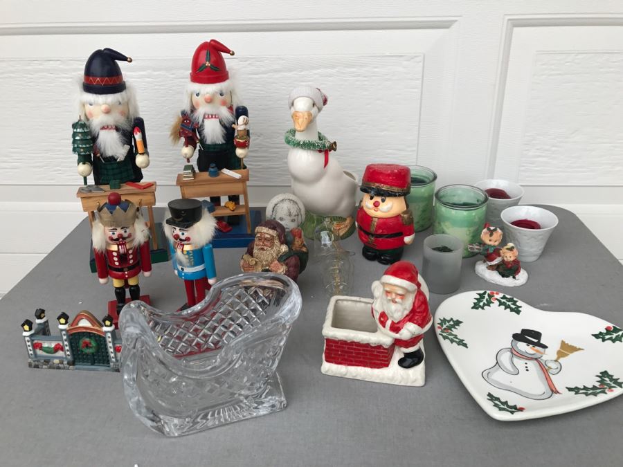 Christmas Decoration Lot [Photo 2]