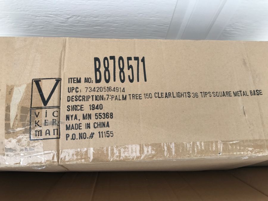 Vickerman XMAS Palm Tree [Photo 4]