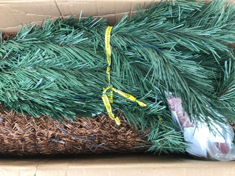 Vickerman XMAS Palm Tree [Photo 8]