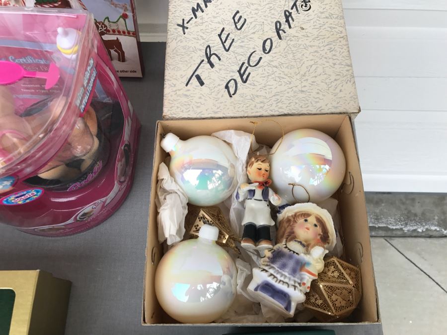 Collection Of Christmas Ornaments Including Waterford, Royal Crown Derby, Wedgwood, Department 56 And Reed & Barton [Photo 9]