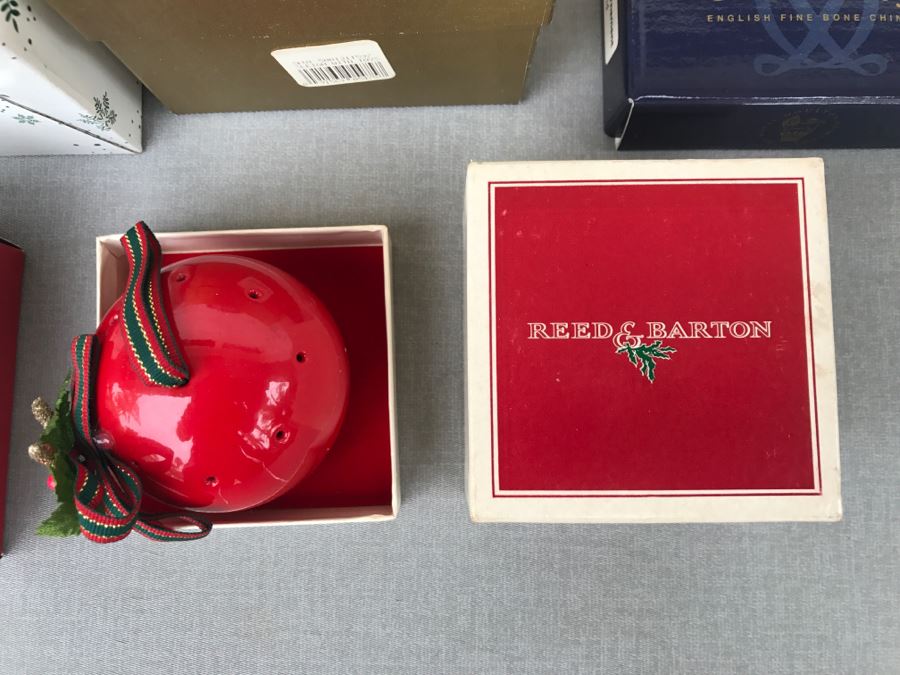 Collection Of Christmas Ornaments Including Waterford, Royal Crown Derby, Wedgwood, Department 56 And Reed & Barton [Photo 5]