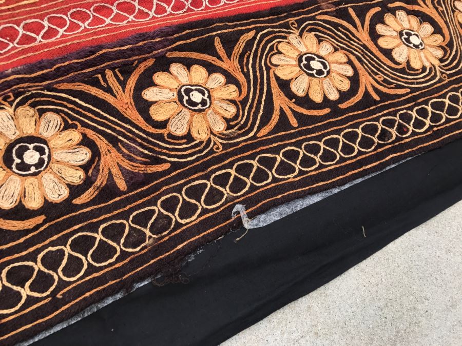 Stunning Vintage Embroidered Rug - See Photos For Condition [Photo 8]