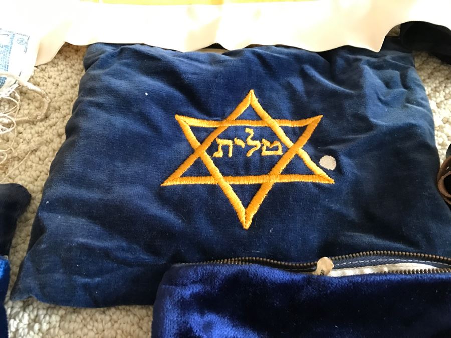 Collection Of Jewish Judaica Ritual Objects Including Phylacteries, Tallit Bags, Tallit [Photo 8]