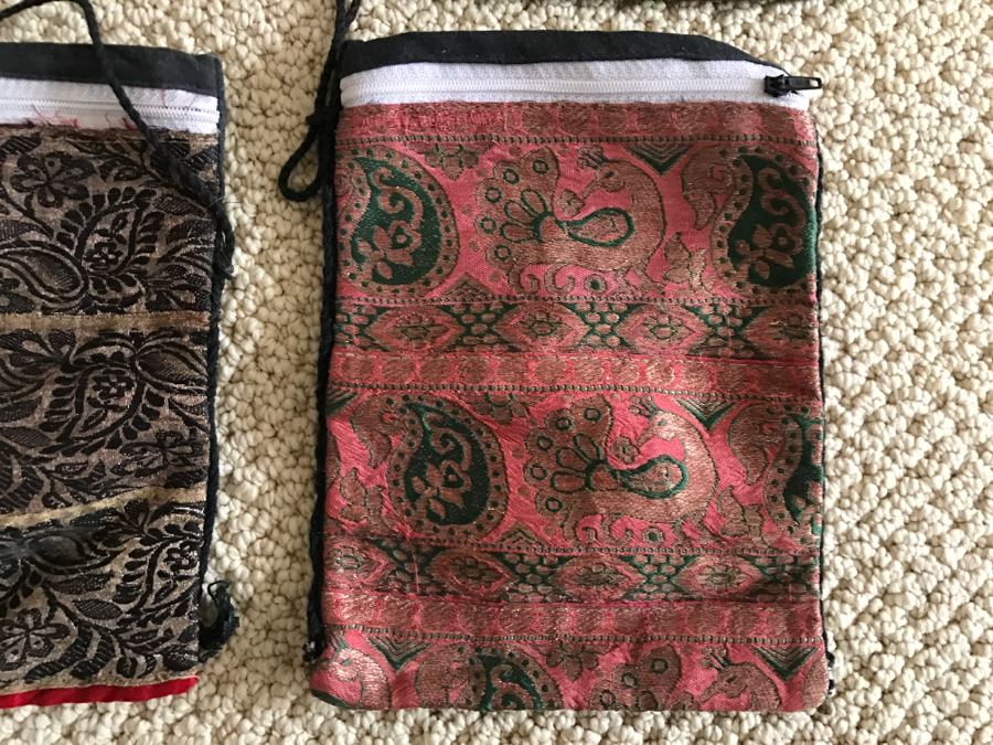 Set Of 4 Handmade Handbags [Photo 5]