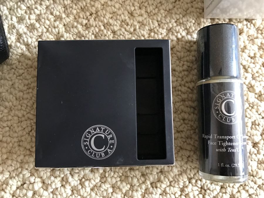 Collection Of Signature Club A Beauty Products With Handbag [Photo 4]