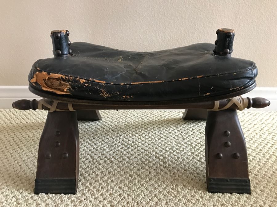 Vintage Rustic Camel Saddle Shape Stool [Photo 2]
