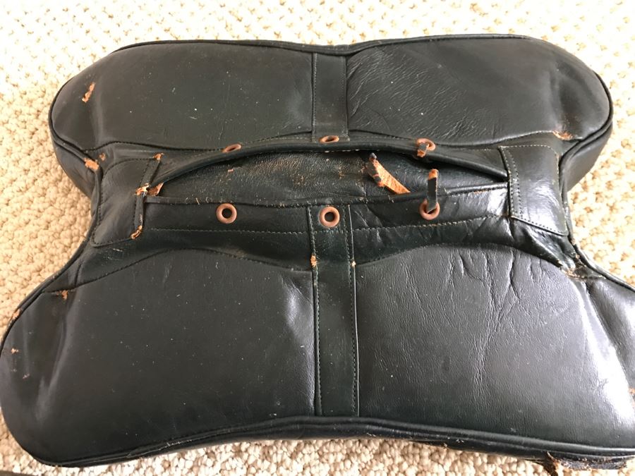 Vintage Rustic Camel Saddle Shape Stool [Photo 9]