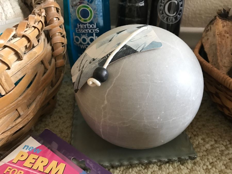 Women's Health & Beauty Lot With Baskets [Photo 6]