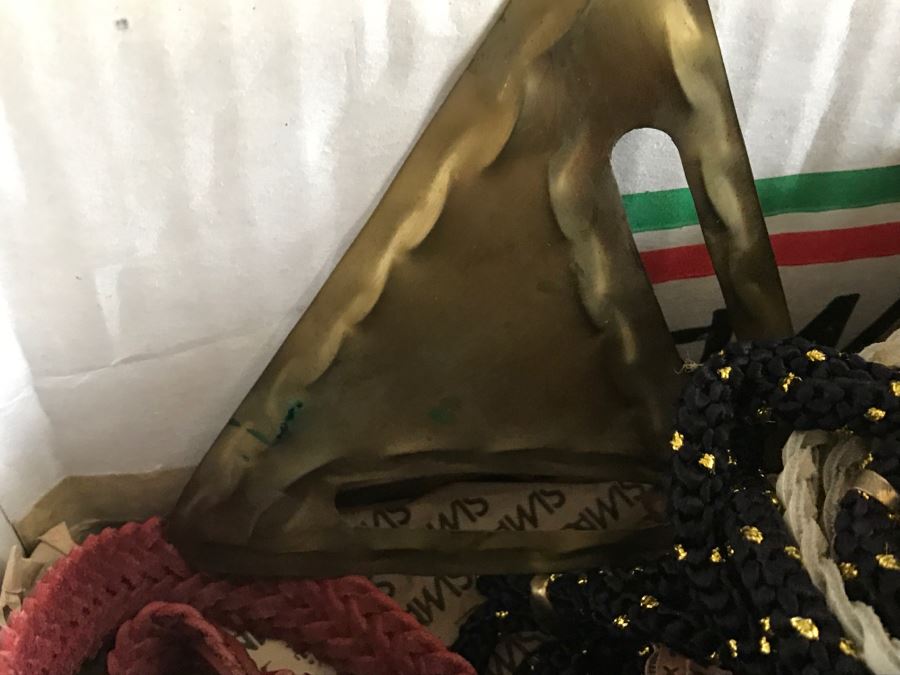 Women's Belt Lot With Some Jewelry [Photo 10]