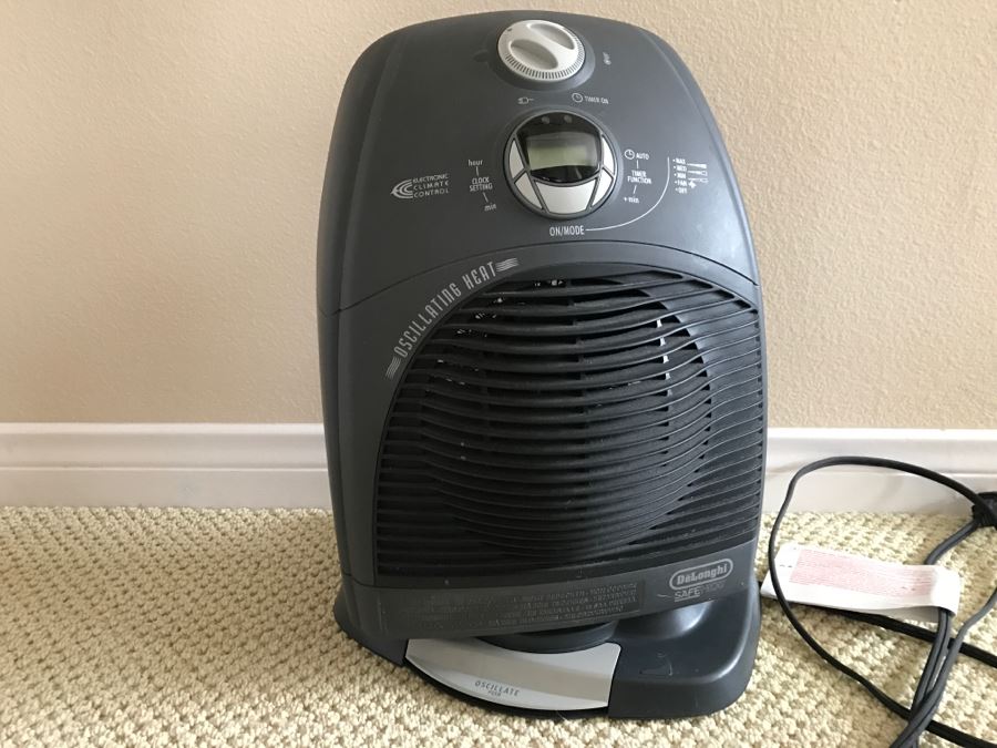DeLonghi Oscillating Heater With Electronic Climate Control