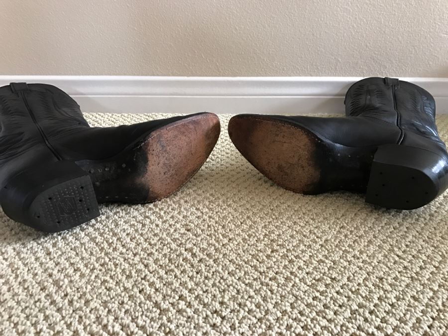 Tony Lama Black Cowboy Boots Style 6212 Size 8D [Photo 5]