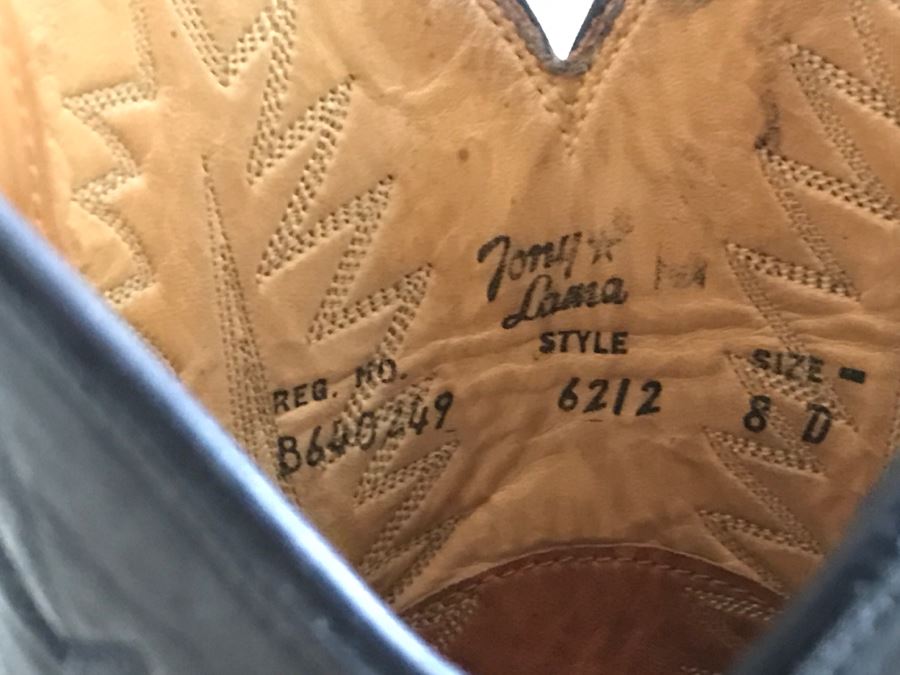 Tony Lama Black Cowboy Boots Style 6212 Size 8D [Photo 4]