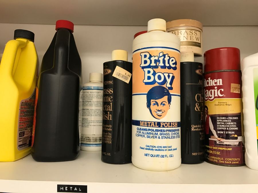 Cleaning Supplies Lot [Photo 7]