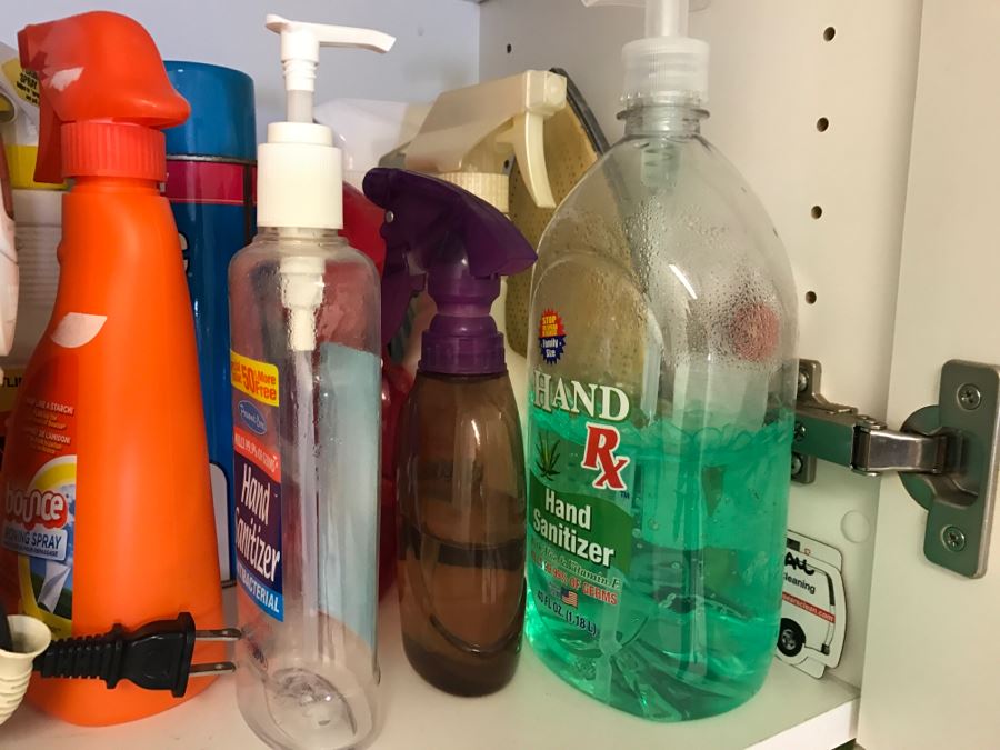 Cleaning Supplies Lot With Iron [Photo 5]