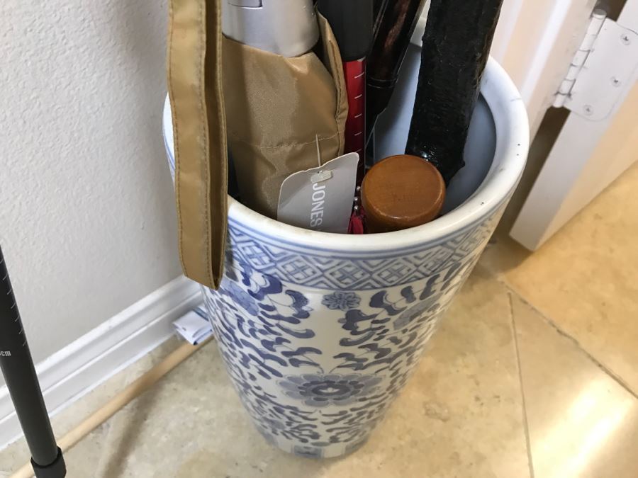 Blue & White Porcelain Umbrella Stand With Canes And Umbrellas [Photo 3]