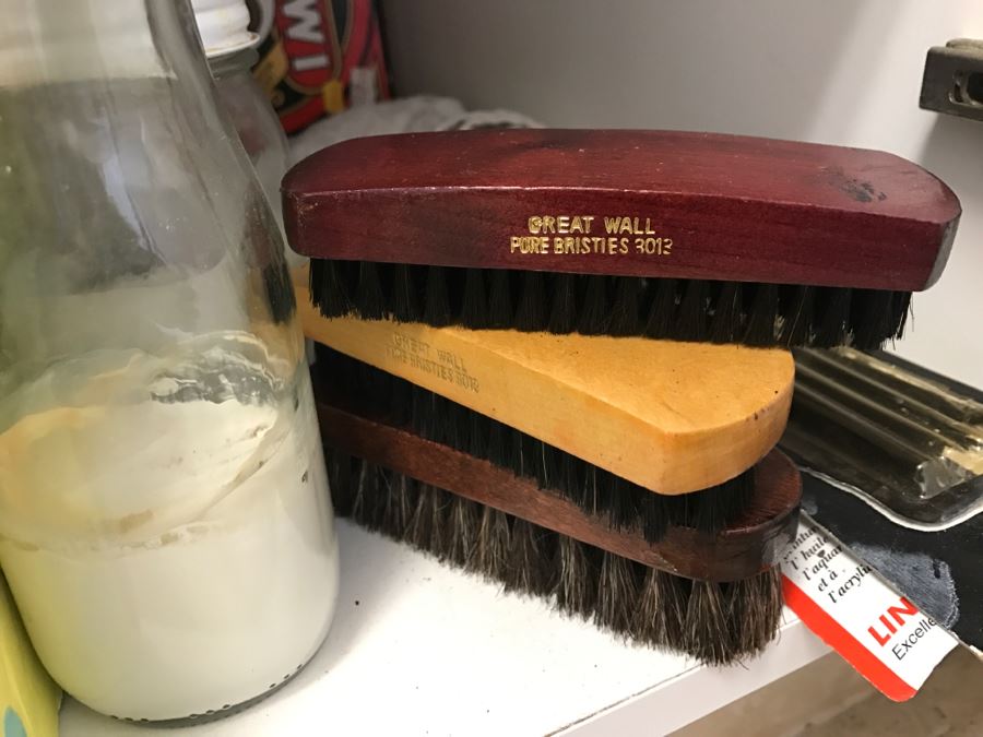 Shoe Cleaning Shoe Polish Lot With Brushes [Photo 2]
