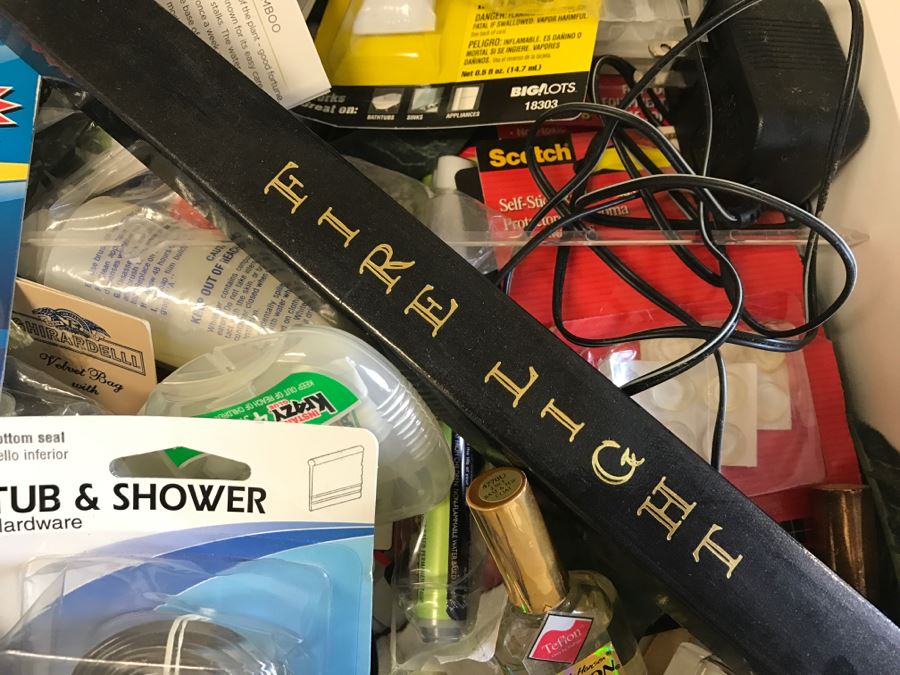 Utility Drawer And Placemat Lot - See Photos [Photo 5]