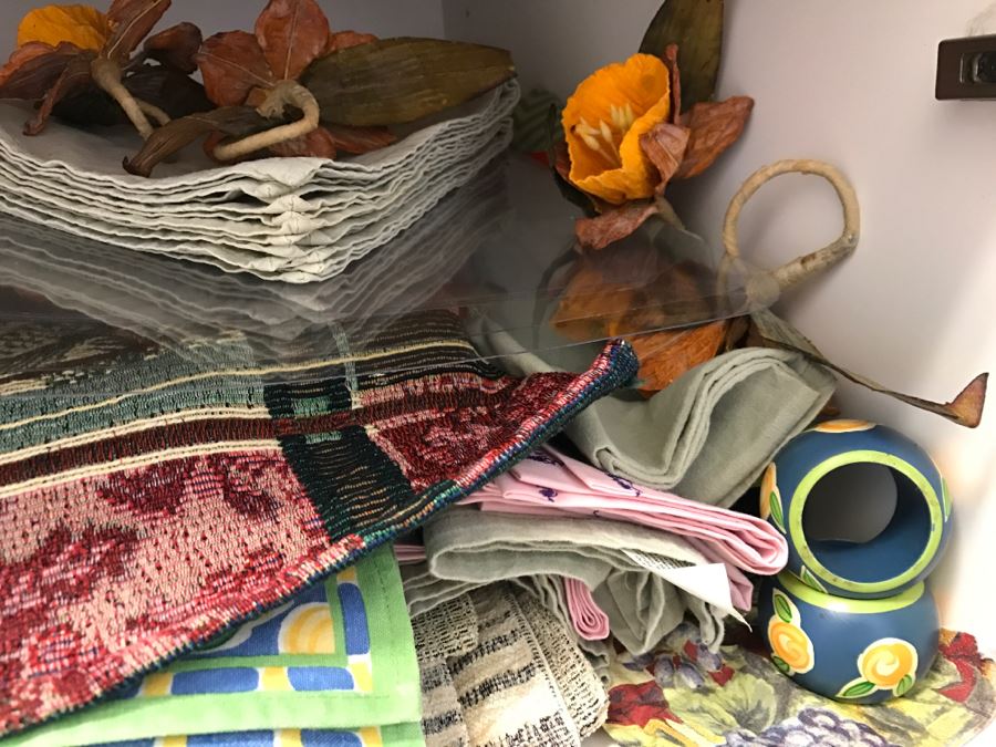 Utility Drawer And Placemat Lot - See Photos [Photo 14]