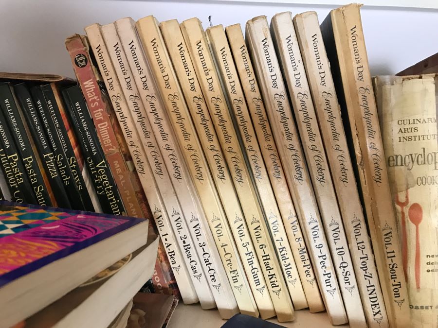Huge Cookbook Lot - See All Photos [Photo 7]