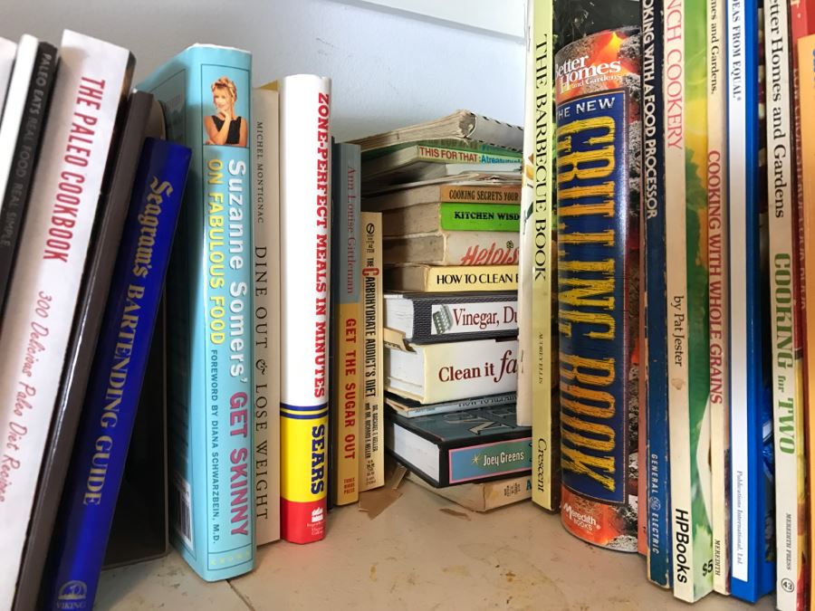 Huge Cookbook Lot - See All Photos [Photo 16]