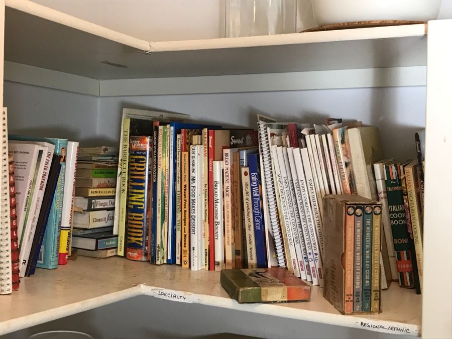 Huge Cookbook Lot - See All Photos [Photo 2]