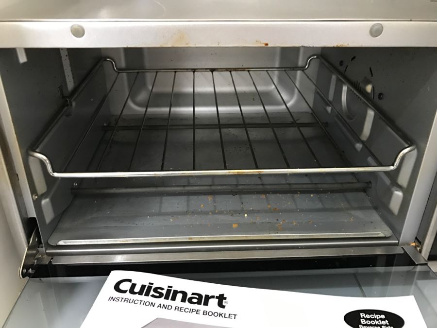 Cuisinart Convection Toaster Oven Broiler CTO-140PC [Photo 5]