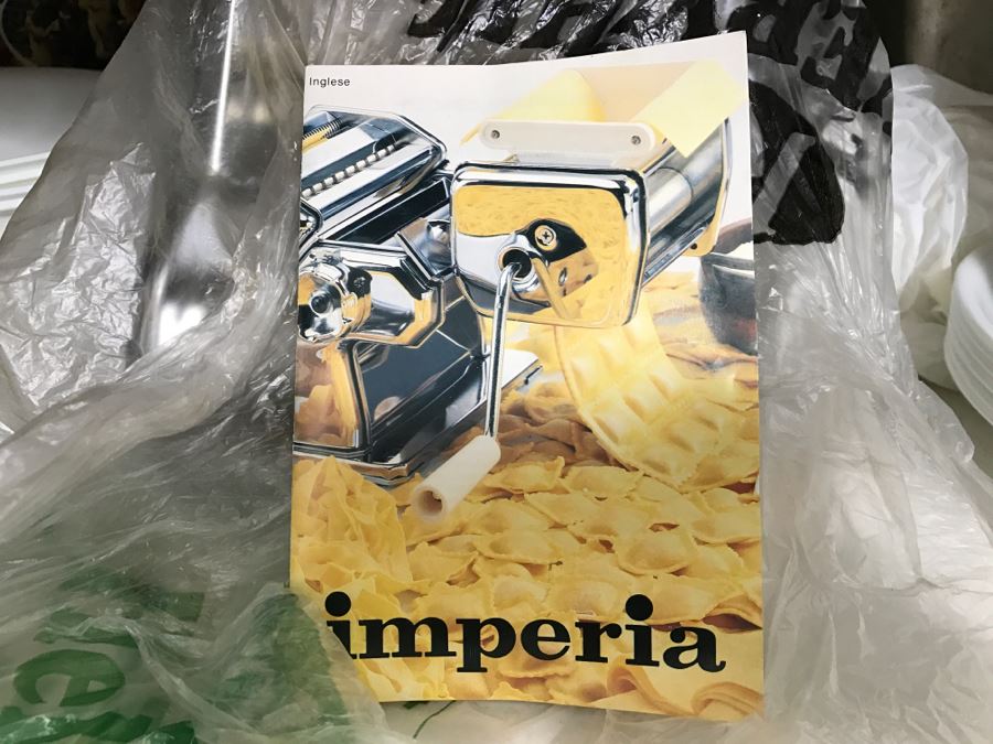 Kitchen Lot With Vintage PYREX Bowl, Corelle By Corning Bowls, Juicer And All Items Photographed [Photo 17]