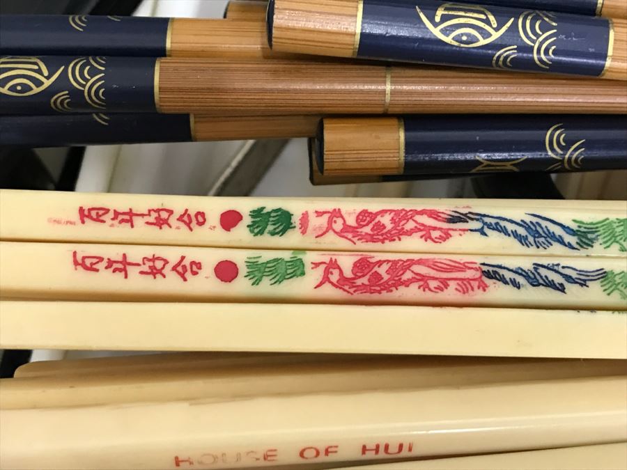 Utensil Lot With Various Chopsticks [Photo 10]