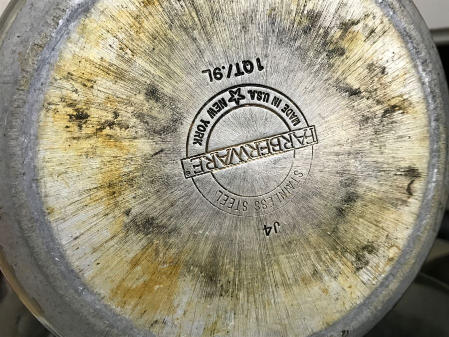 Large Lot Of Farberware Pots, Bialetti Skillets, Cast Iron Skillet - See All Photos [Photo 19]