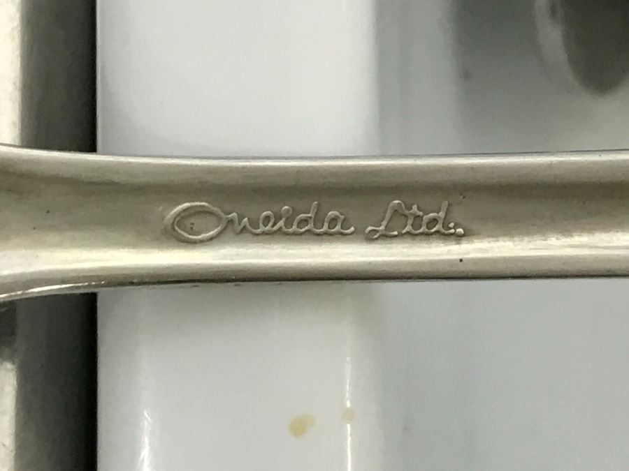 Oneida Flatware Lot [Photo 6]