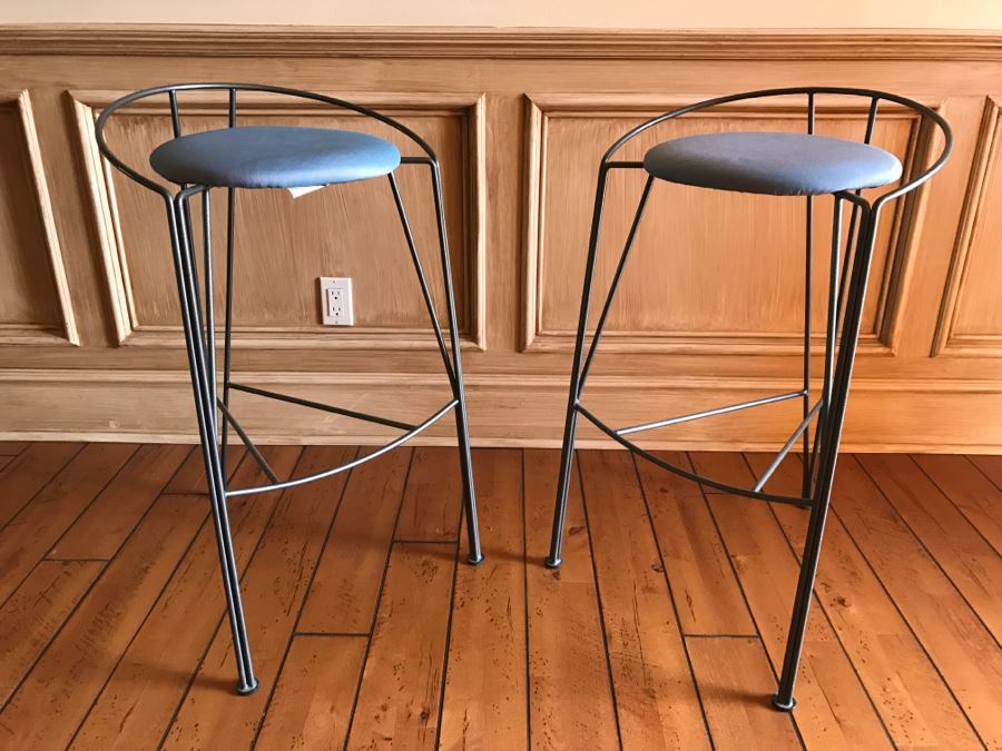 2 Vecta Steelcase Modern Bar Stools Chairs [Photo 6]