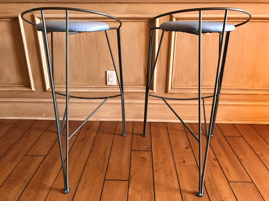 2 Vecta Steelcase Modern Bar Stools Chairs [Photo 8]