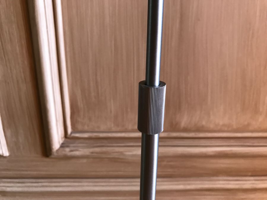 Umbra Adjustable Metal Round Side Table [Photo 6]