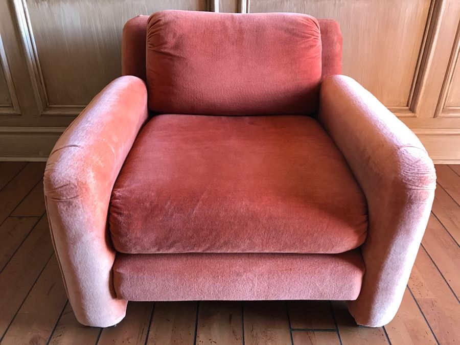 Stylish Modern Upholstered Armchair Salmon Color [Photo 5]