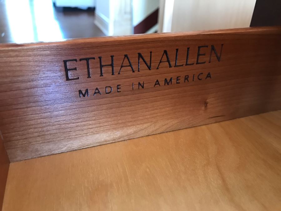 Pair Of Ethan Allen Mission Style Nightstands Side Tables [Photo 9]