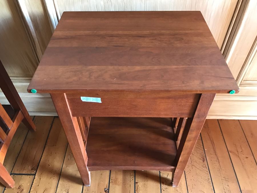 Pair Of Ethan Allen Mission Style Nightstands Side Tables