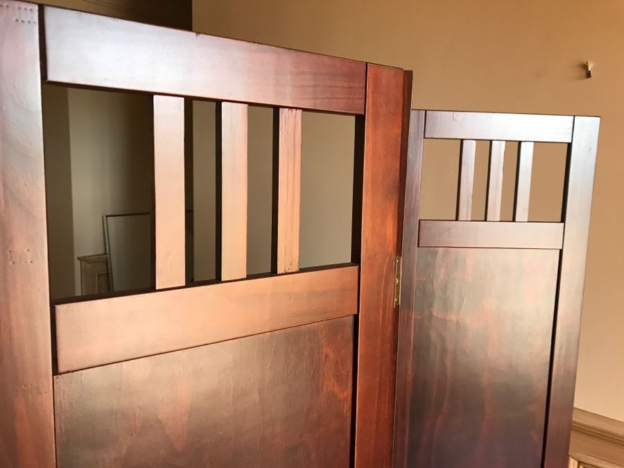 Wooden 3-Panel Mission Style Screen [Photo 4]