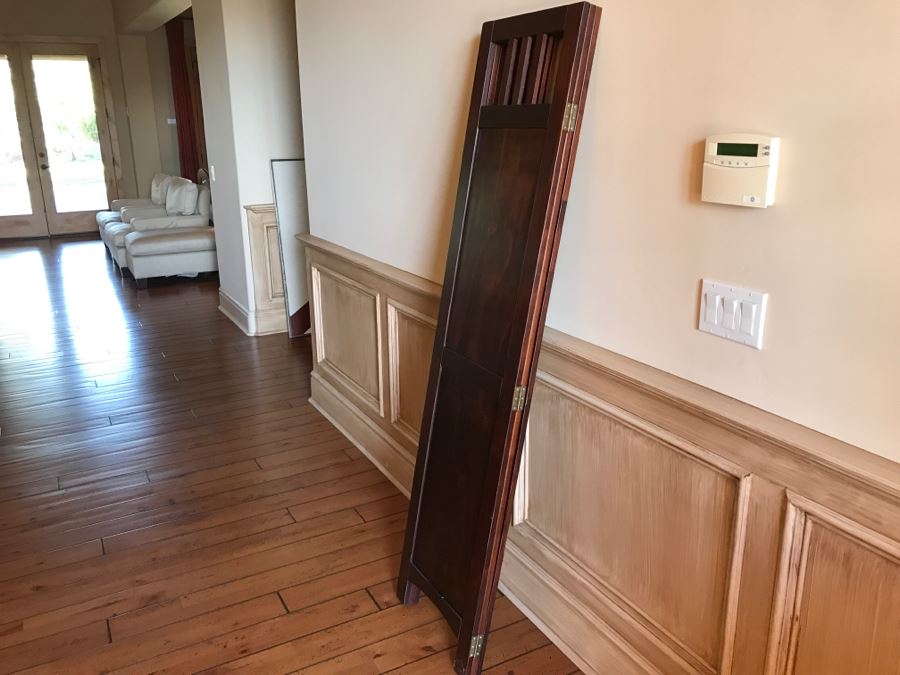 Wooden 3-Panel Mission Style Screen [Photo 7]