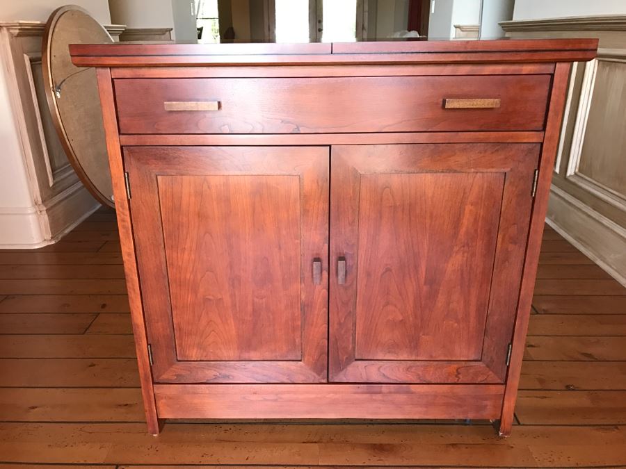 Stickley Furniture Dining Room Server Opens To A Heat Resistant Surface ...