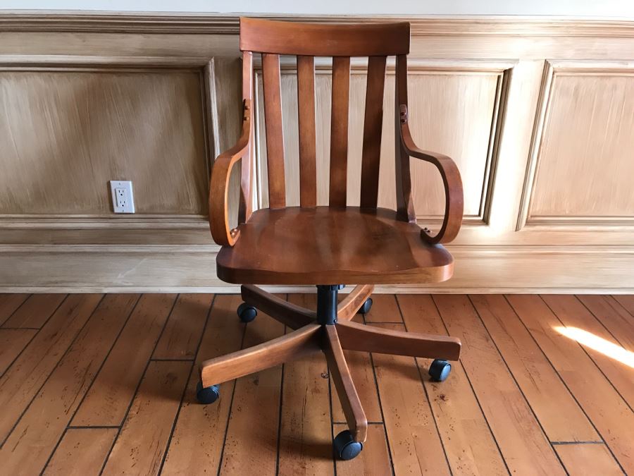 Classy Ethan Allen Country Colors Office Chair On Casters [Photo 4]