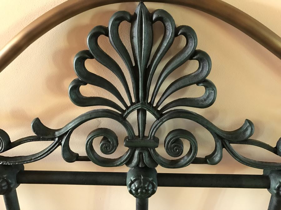 Wrought Iron Headboard And Footboard With Rails Cal King [Photo 5]