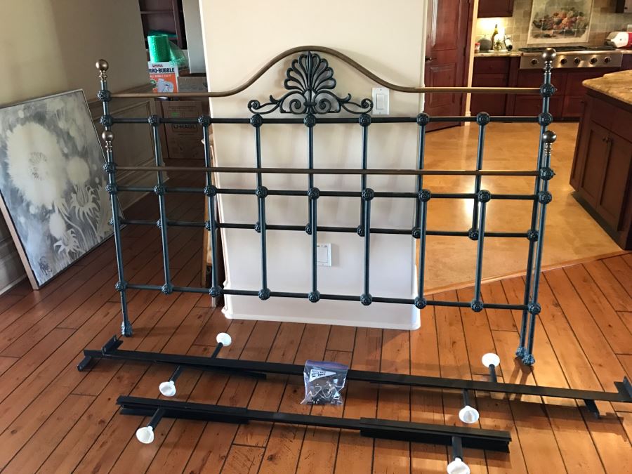 Wrought Iron Headboard And Footboard With Rails Cal King [Photo 1]