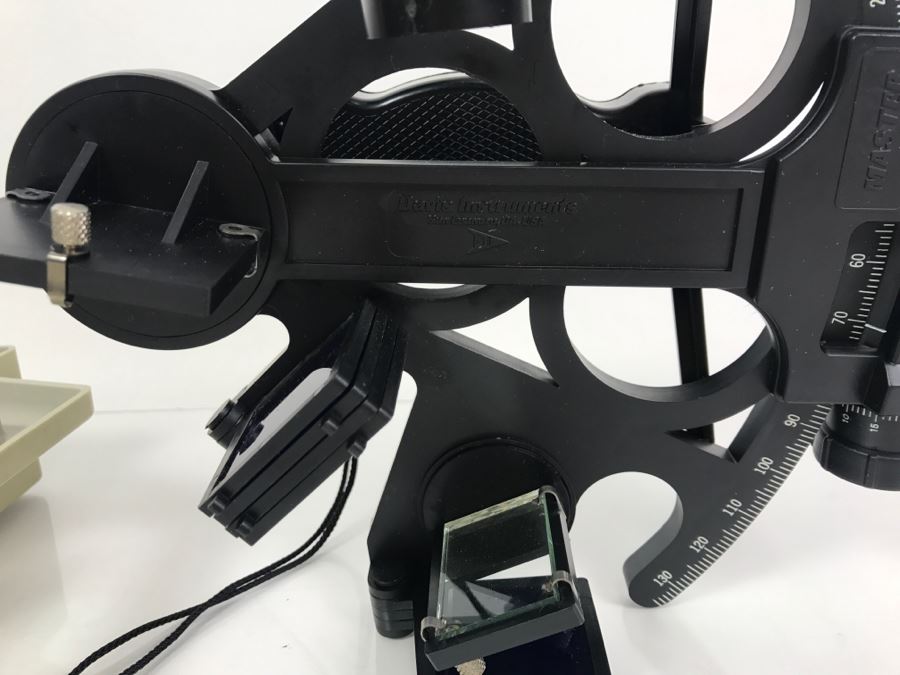 Master Sextant By Davis Instruments Corp 1990 With Carrying Case [Photo 11]