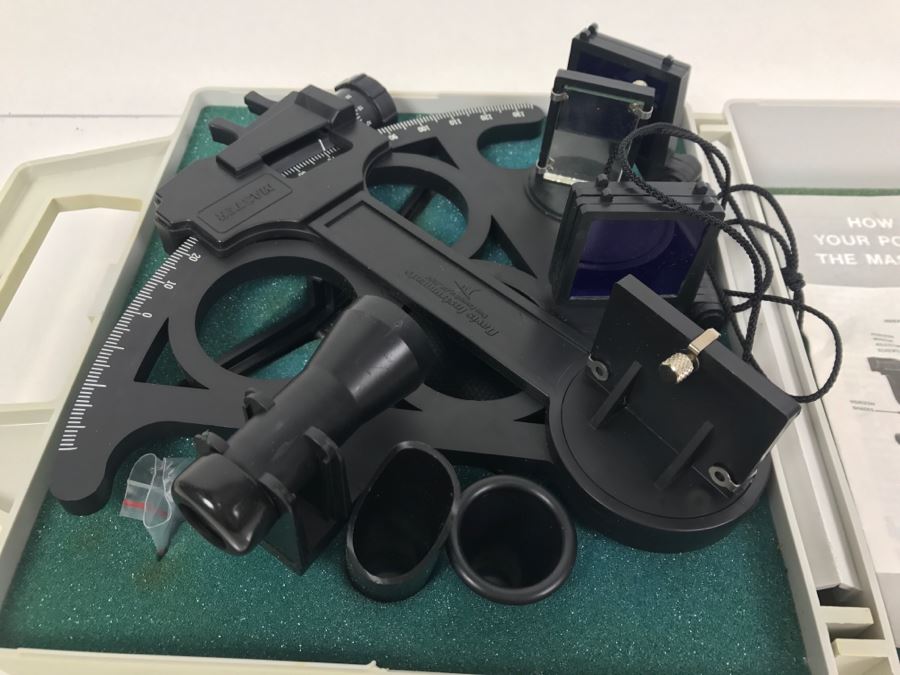 Master Sextant By Davis Instruments Corp 1990 With Carrying Case [Photo 3]