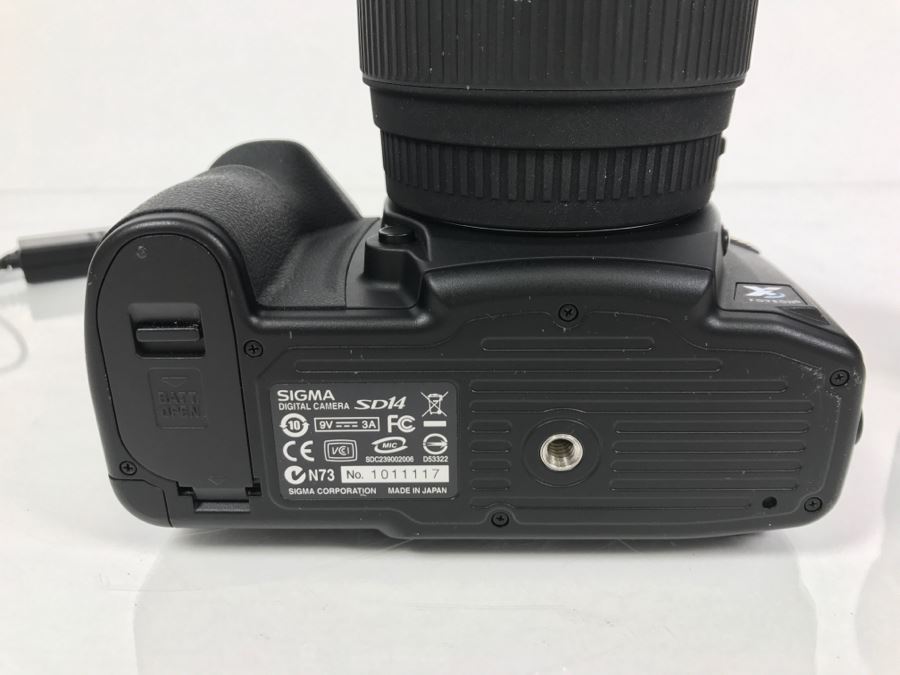 SIGMA Digital Camera SD14 14MP Digital SLR With Camera Case, SIGMA 50MM DG Macro Autofocus Lens And SIGMA 70–300mm F/4–5.6 APO DG Macro Lens - See All Photos [Photo 24]