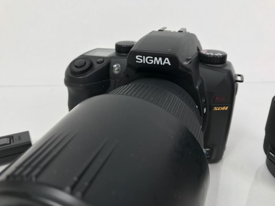 SIGMA Digital Camera SD14 14MP Digital SLR With Camera Case, SIGMA 50MM DG Macro Autofocus Lens And SIGMA 70–300mm F/4–5.6 APO DG Macro Lens - See All Photos [Photo 6]