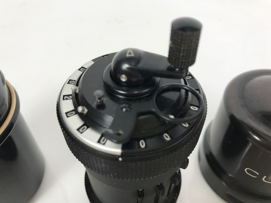 RARE CURTA Type I Mechanical Calculator With Metal Case And Manuals By Contina Ltd Mauren System Curt Herzstark Made In Liechtenstein Custom Union With Switzerland No. 40868 Very Good Condition Estimate $1,600 [Photo 12]