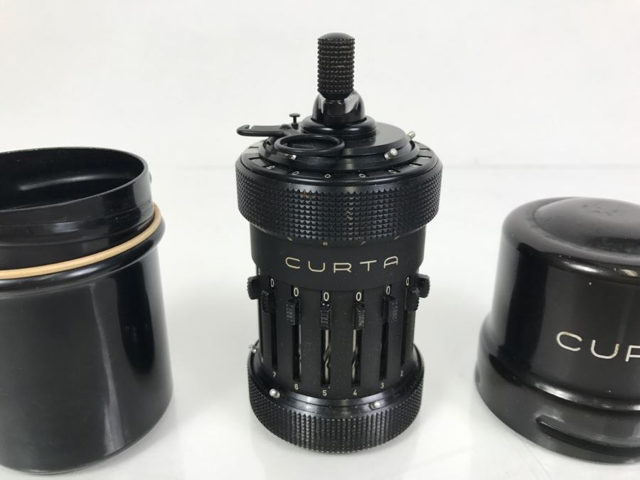 RARE CURTA Type I Mechanical Calculator With Metal Case And Manuals By Contina Ltd Mauren System Curt Herzstark Made In Liechtenstein Custom Union With Switzerland No. 40868 Very Good Condition Estimate $1,600 [Photo 7]
